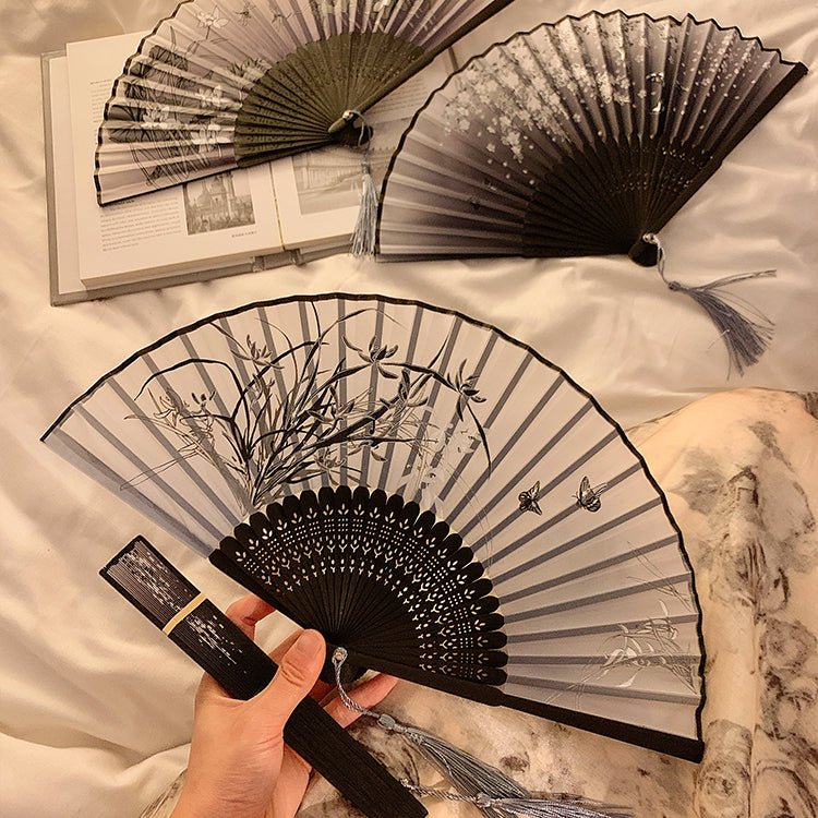 Chinese folding fan with ancient style bamboo fan with ink painted orchids - Jianxi Hanfu