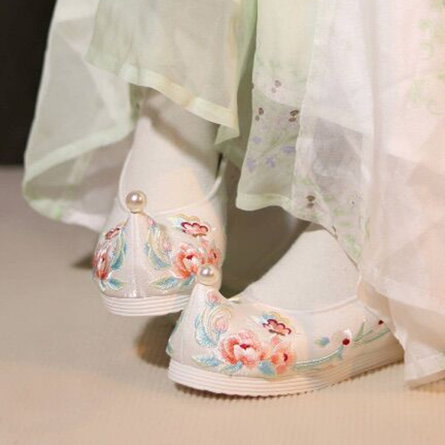 white chinese shoes ming dynasty fashion shoes-Jianxi Hanfu