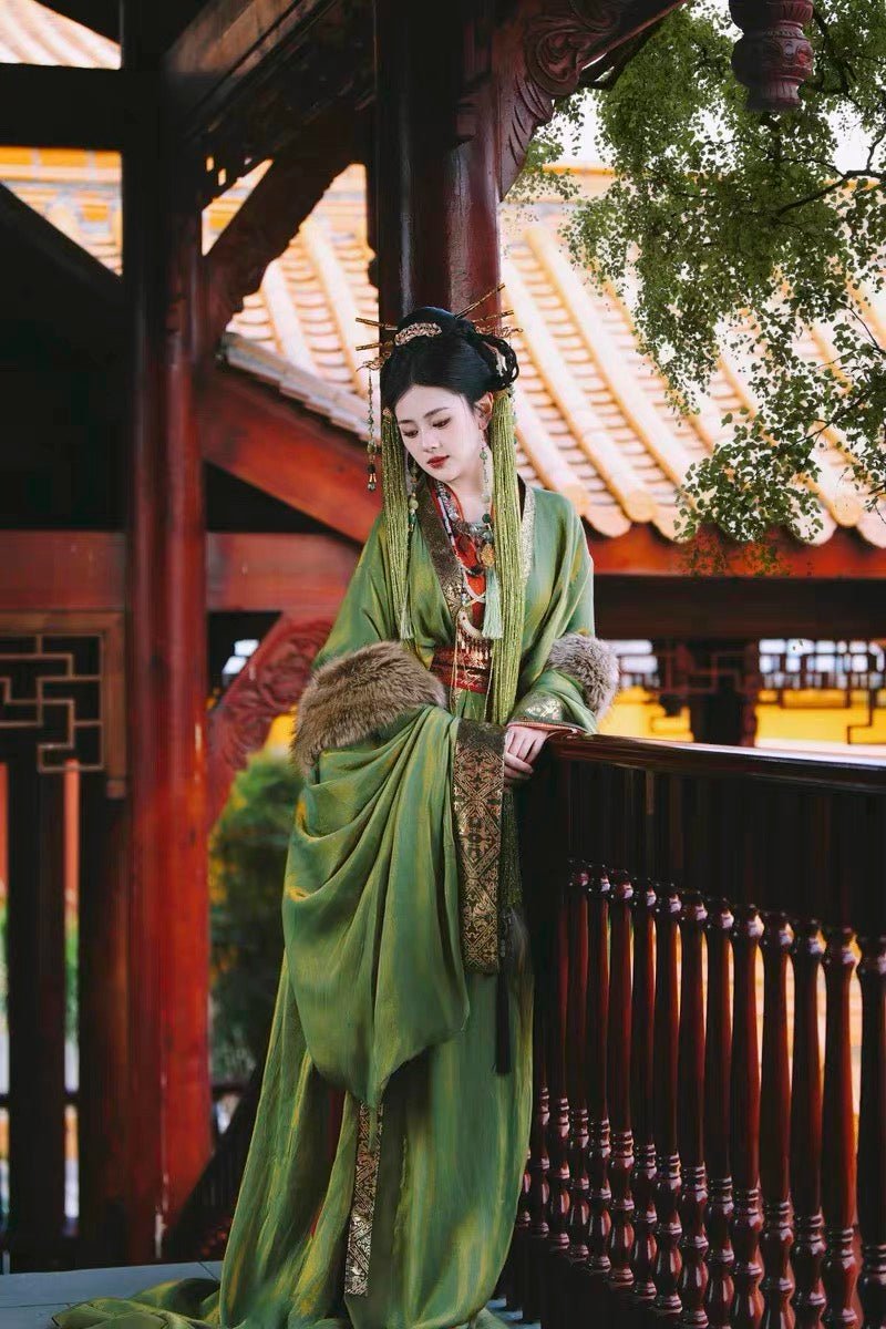 Qin Han Dynasty Women's Hanfu Zhanguopao Zhiju - Xiang Liu - Jianxi Hanfu