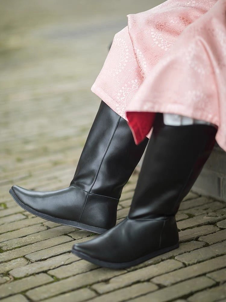 Tang Dynasty Six Stitched Black Leather Boots - Jianxi Hanfu