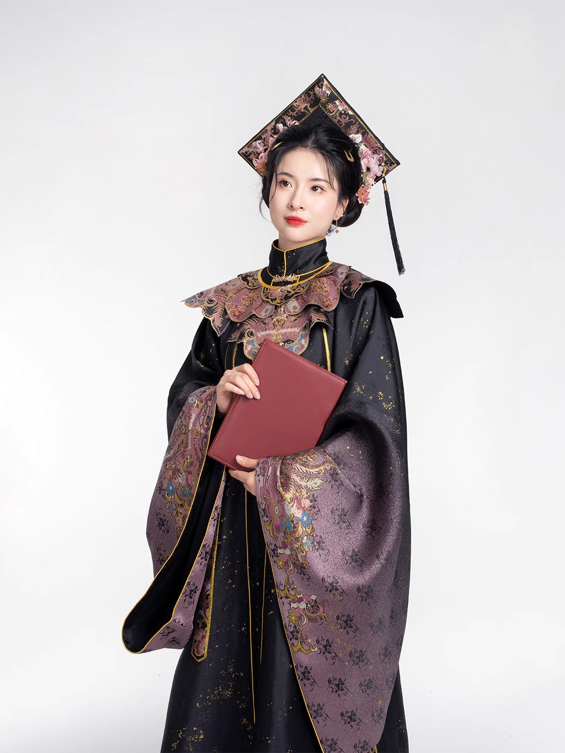 The latest collection of Yunjian-Cloud Collar by Zhizao Si