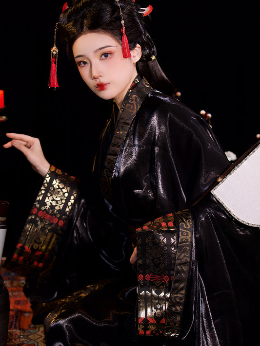 black robe Chinese traditional woomen's robe- Jianxi hanfu