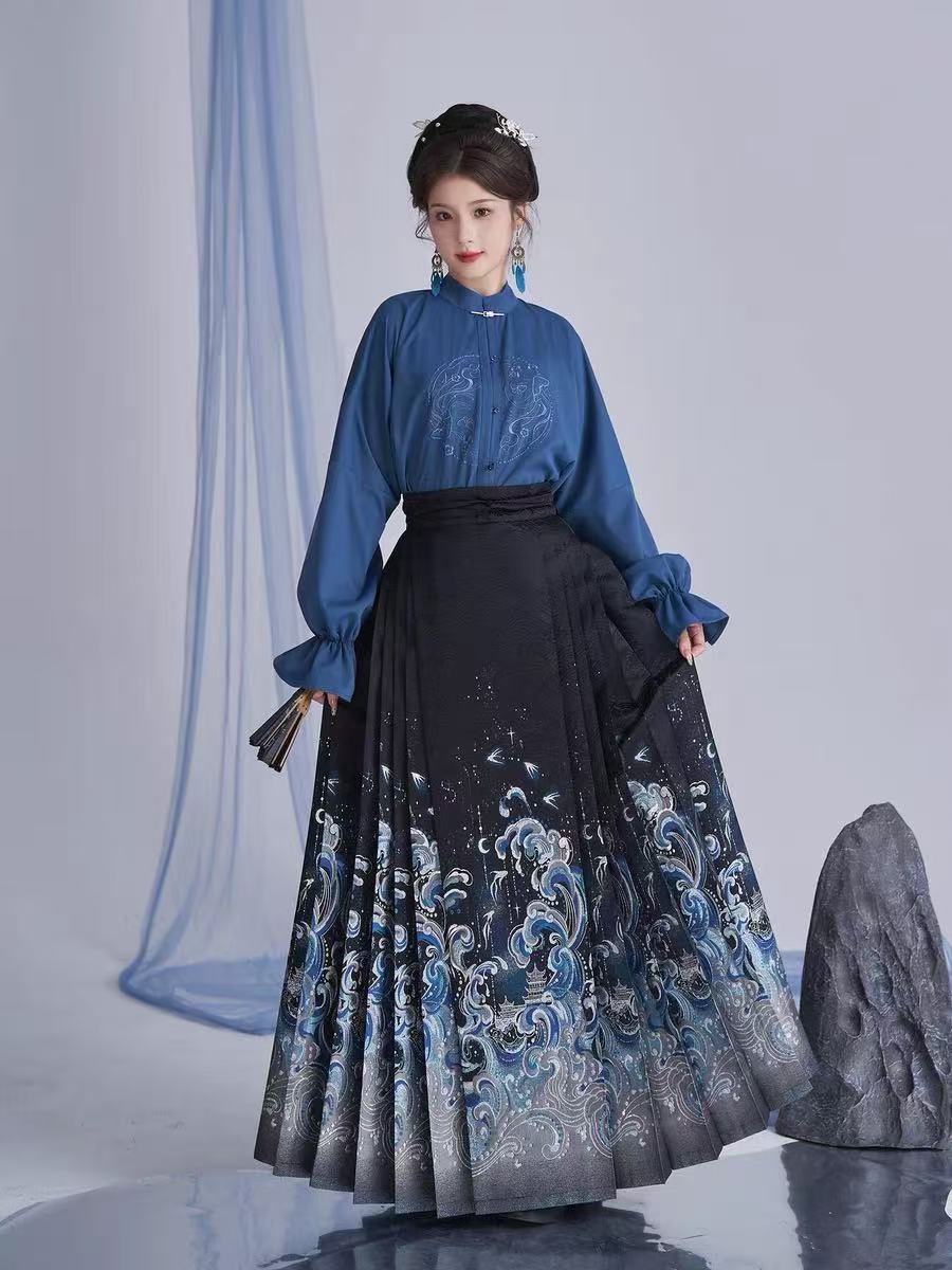 Chinese Ming Dynasty Mamian Skirt - Guan Cang Hai - Jianxi Hanfu