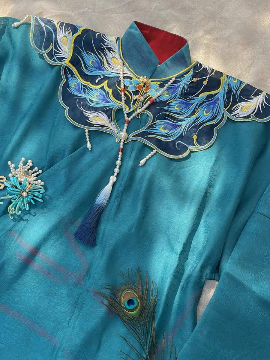 girls  Embroidered Yunjian Peacock - Jianxi Hanfu