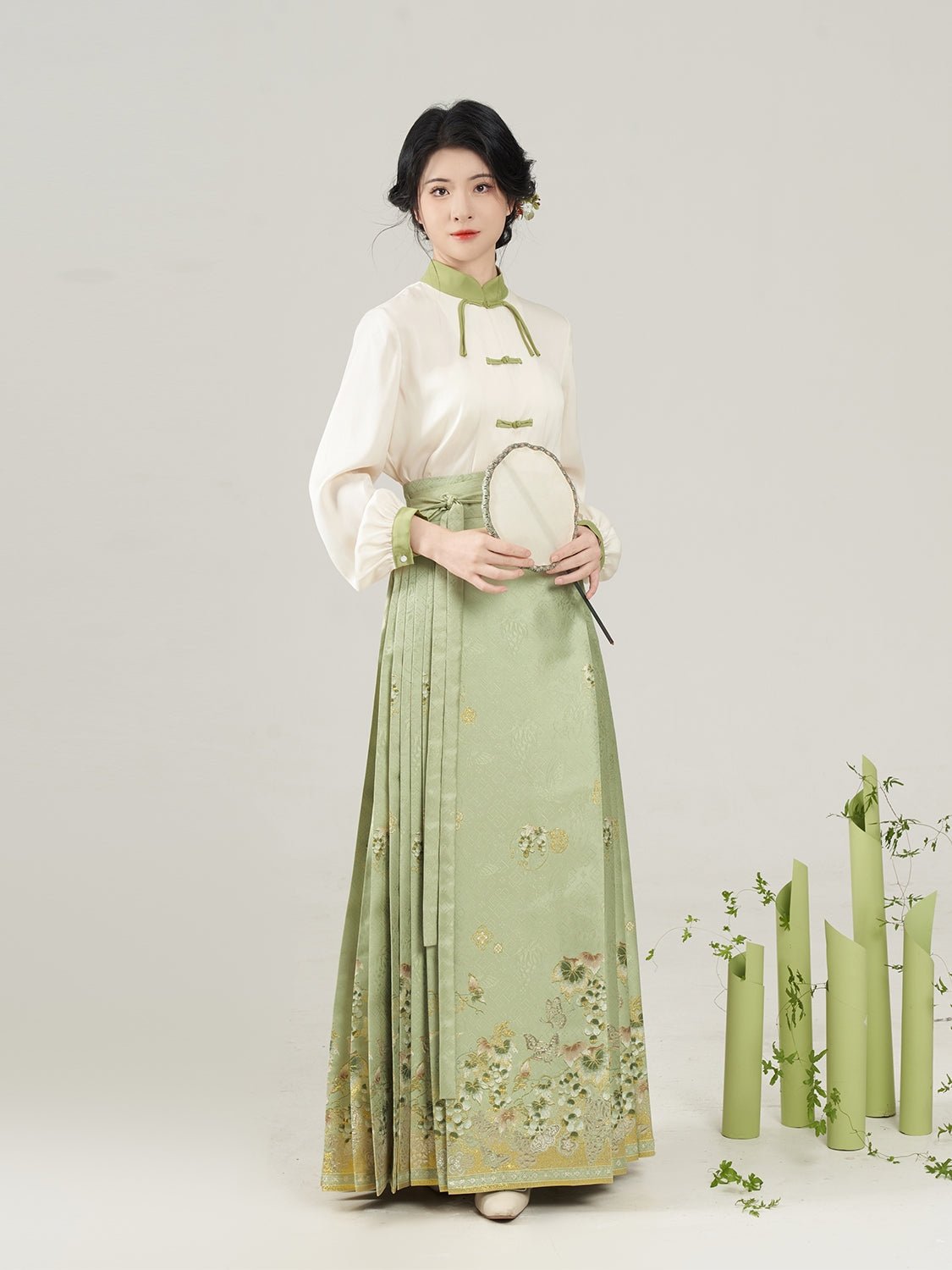 Ming Dynasty Mamian Skirt Yunjian Green Grapes - Jianxi Hanfu