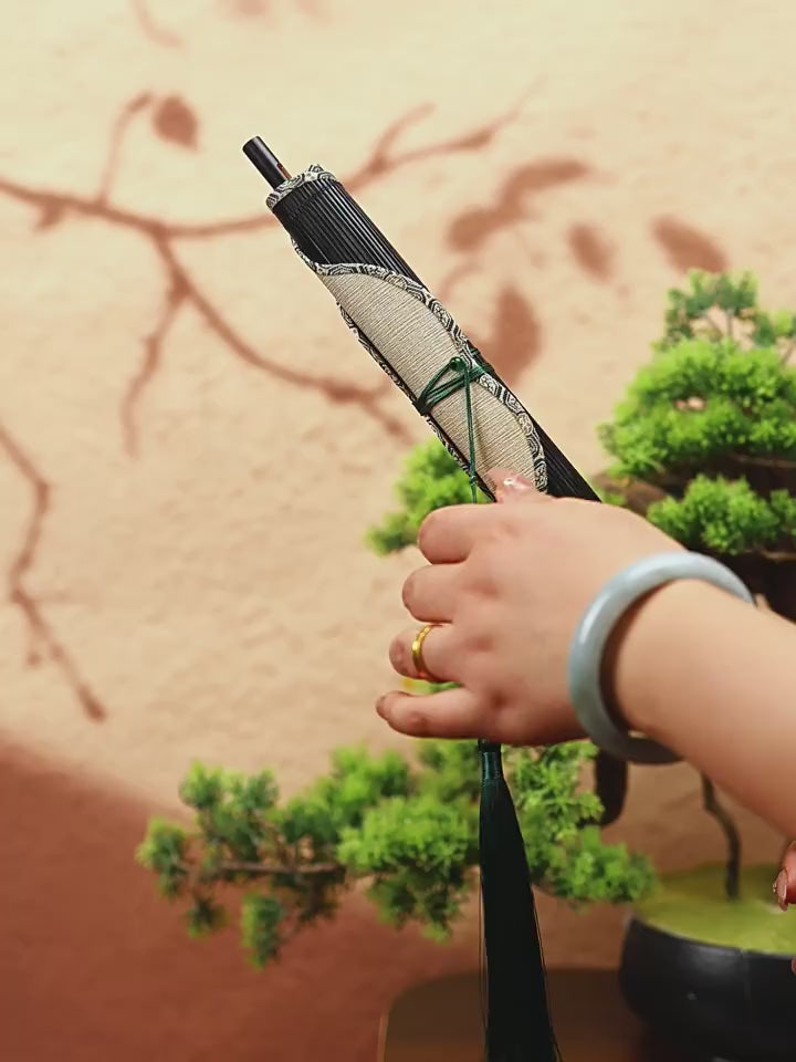 how to open a folding fan-Jianxi Hanfu