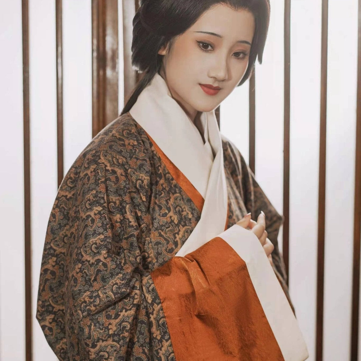 Quiniu Robe Qin Han Dynasty Mawangdui Quju Robe Wen Ji (Preorder)