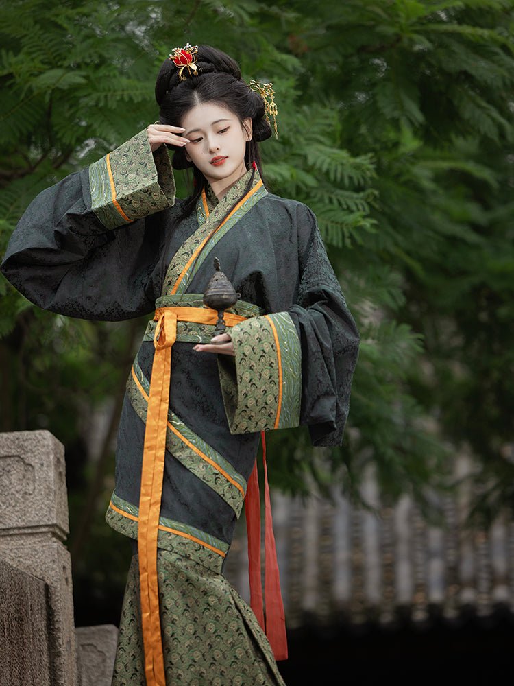 women's black quju robe warring states period hanfu - Jianxi Hanfu
