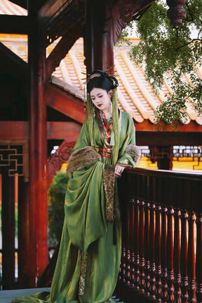 Qin Han Dynasty Women's Hanfu Zhanguopao Zhiju - Xiang Liu - Jianxi Hanfu
