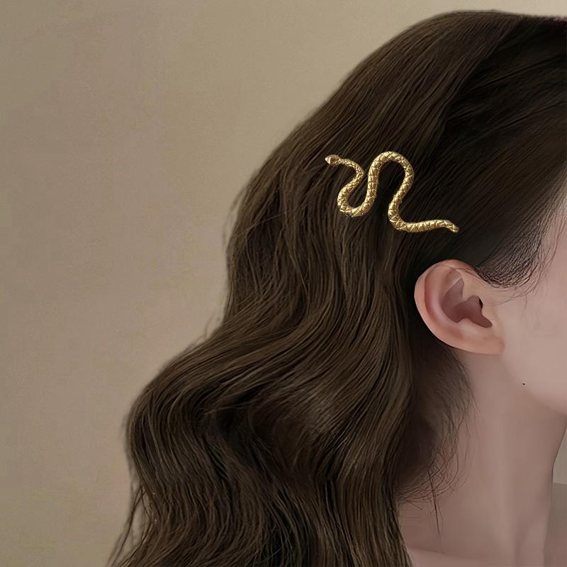 Zodiac Snake Bangs Hair Clip - Jianxi Hanfu
